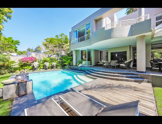 4 BEDROOM CLUSTER FOR SALE IN HURLINGHAM